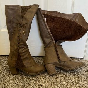 GOING TO GOODWILL APRIL 30– 
New boots (in bag!) - Lukees by Muk Luks size 8